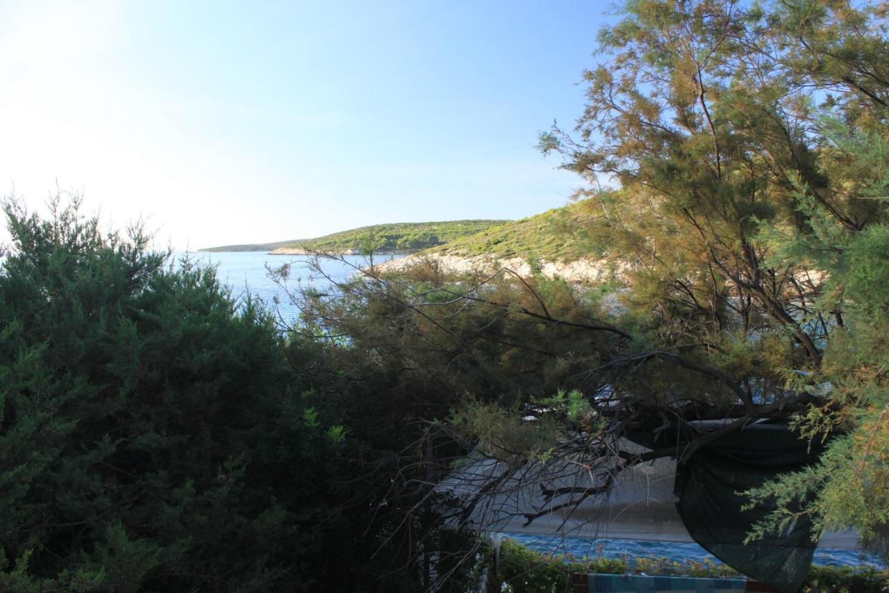 Apartments By The Sea Milna, Vis - 8913 Екстериор снимка