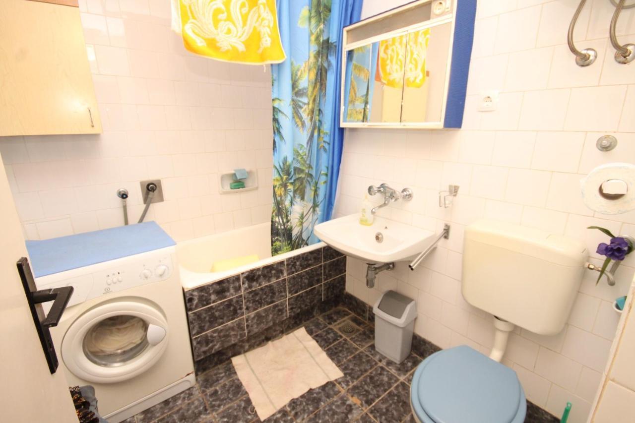 Apartments By The Sea Milna, Vis - 8913 Екстериор снимка